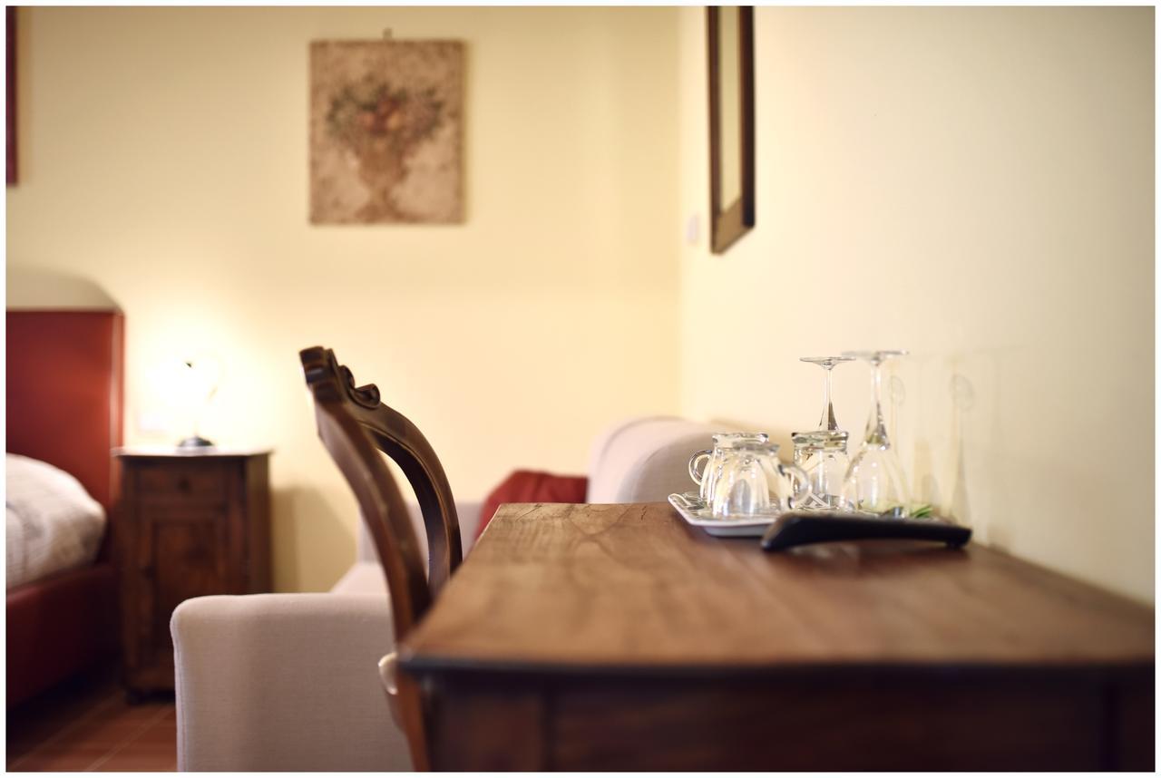 Bed and Breakfast La Cascina Della Musica Костильоле-д'Астри Экстерьер фото